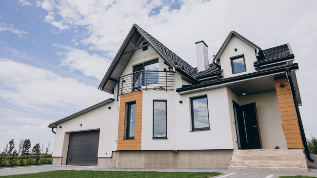 Come prendersi cura della pavimentazione da esterno - cover blog